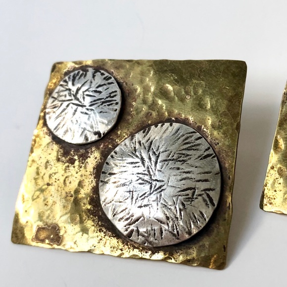 Vintage | Hammered Metal Statement Stud Earrings - Picture 10 of 10